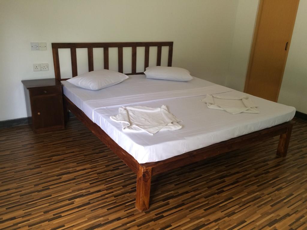 Greenwood Hotel Sigiriya Buitenkant foto